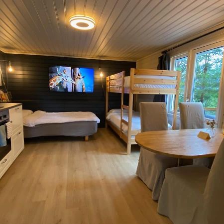 Kveldsro Cabin In Nice Surroundings Kristiansand Eksteriør billede