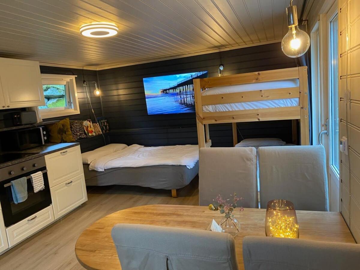 Kveldsro Cabin In Nice Surroundings Kristiansand Eksteriør billede