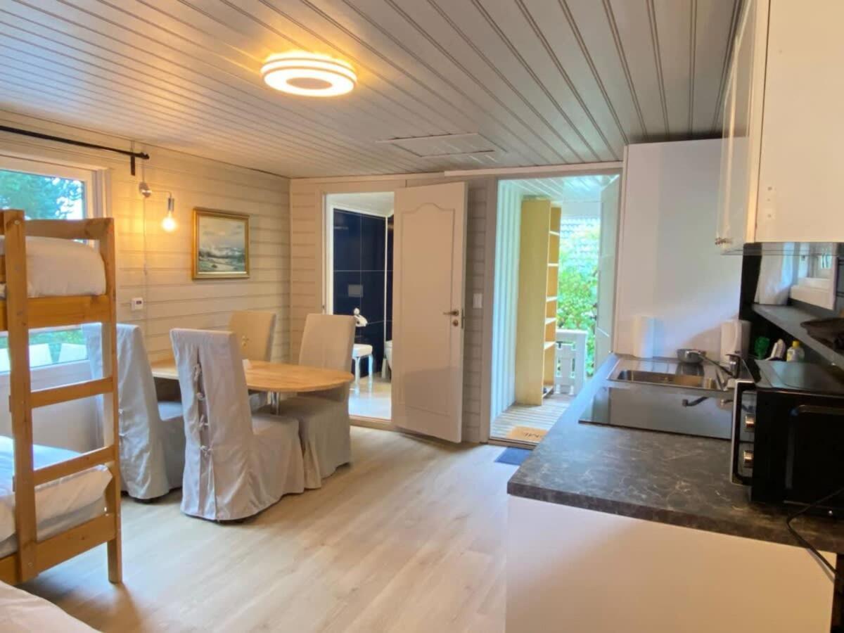 Kveldsro Cabin In Nice Surroundings Kristiansand Eksteriør billede